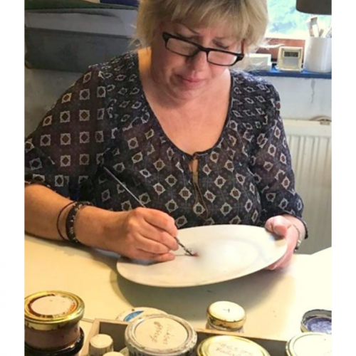 porcelánfestő